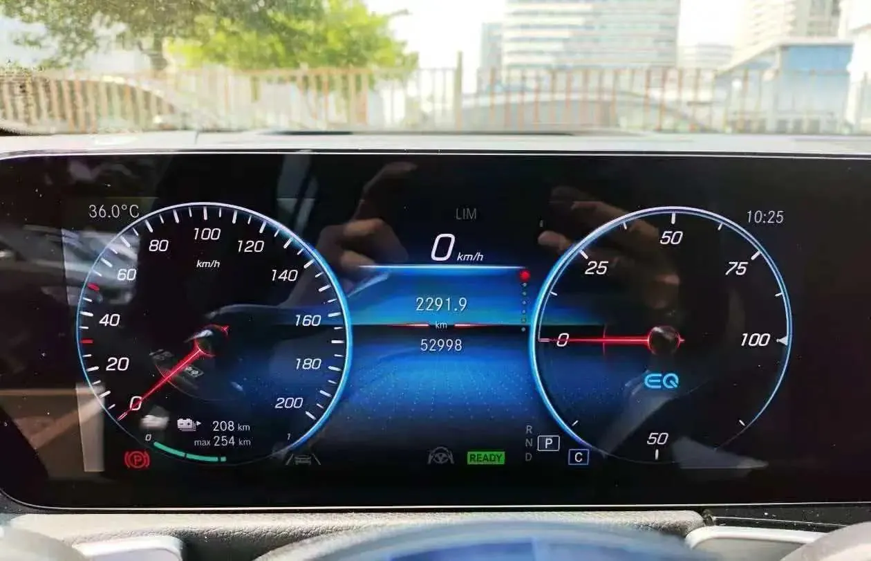 Mercedes Benz EQB 2022 EQB 350 4MATIC First Special Edition 8