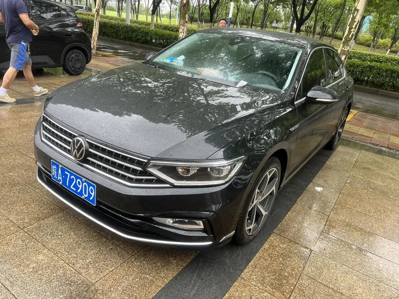 Открыть галерею: Magotan 2022 330TSI DSG Basic