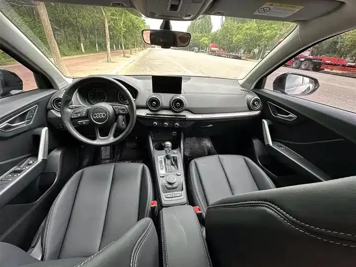 Audi Q2L 2021 35 TFSI Enterprising Dynamic 8