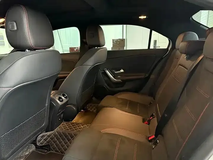 Mercedes Benz Class A 2025 A 200 L Fashion 12