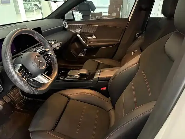 Mercedes Benz Class A 2025 A 200 L Fashion 5