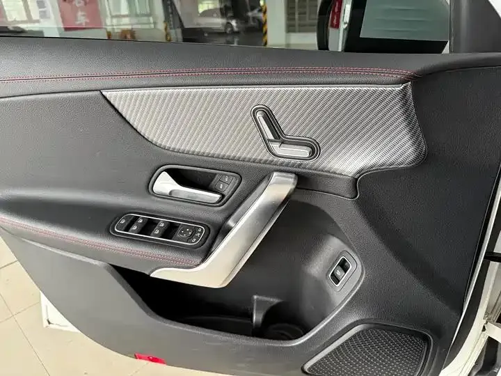 Mercedes Benz Class A 2025 A 200 L Fashion 7
