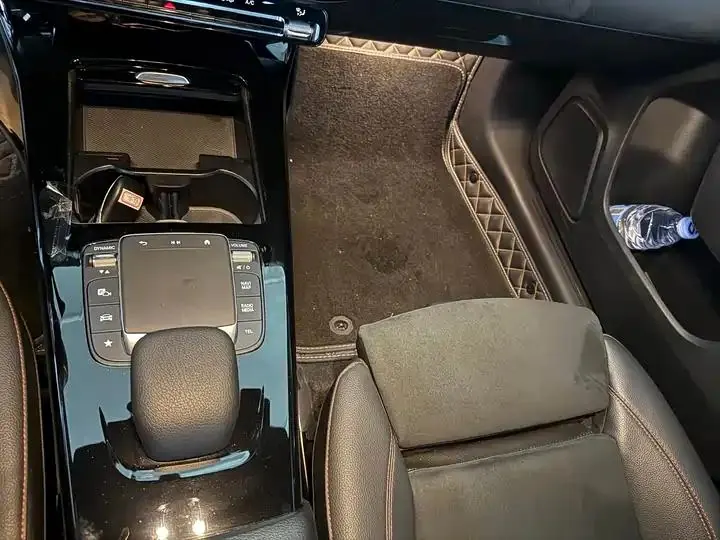 Mercedes Benz Class A 2025 A 200 L Fashion 8