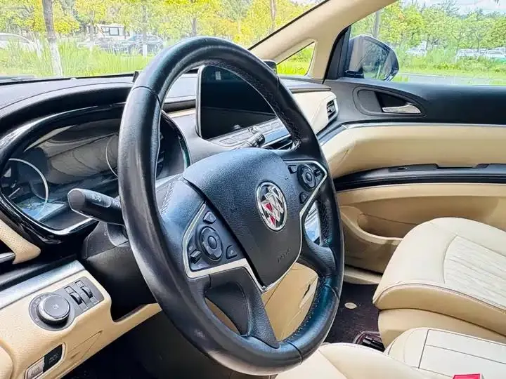 Buick GL8 2023 Land Business Class 652T Luxury Model 8