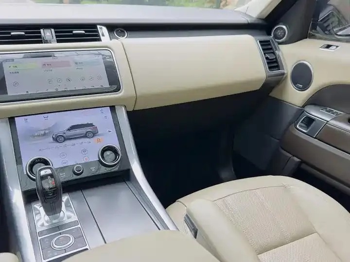Range Rover Sport Plug-in Hybrid 2021 P400e SE 12