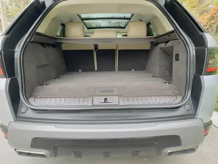Range Rover Sport Plug-in Hybrid 2021 P400e SE 18