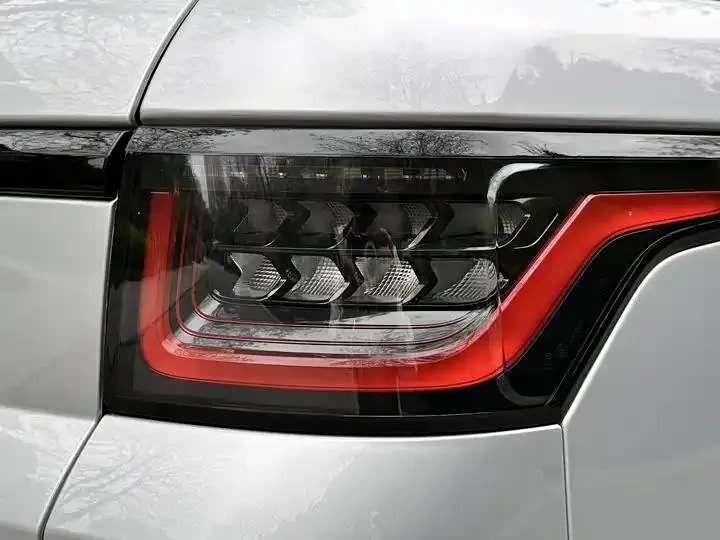 Range Rover Sport Plug-in Hybrid 2021 P400e SE 20