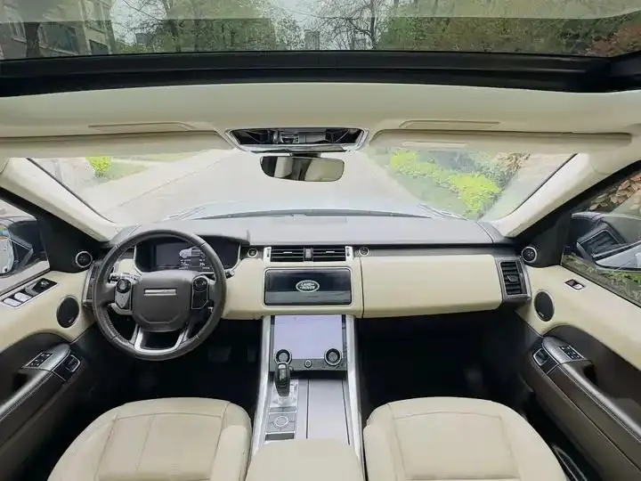 Range Rover Sport Plug-in Hybrid 2021 P400e SE 9