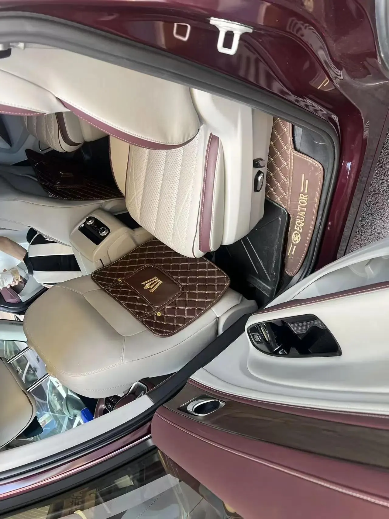 Lingyu 2021 EcoBoost 225 Zunling 6-seat 4