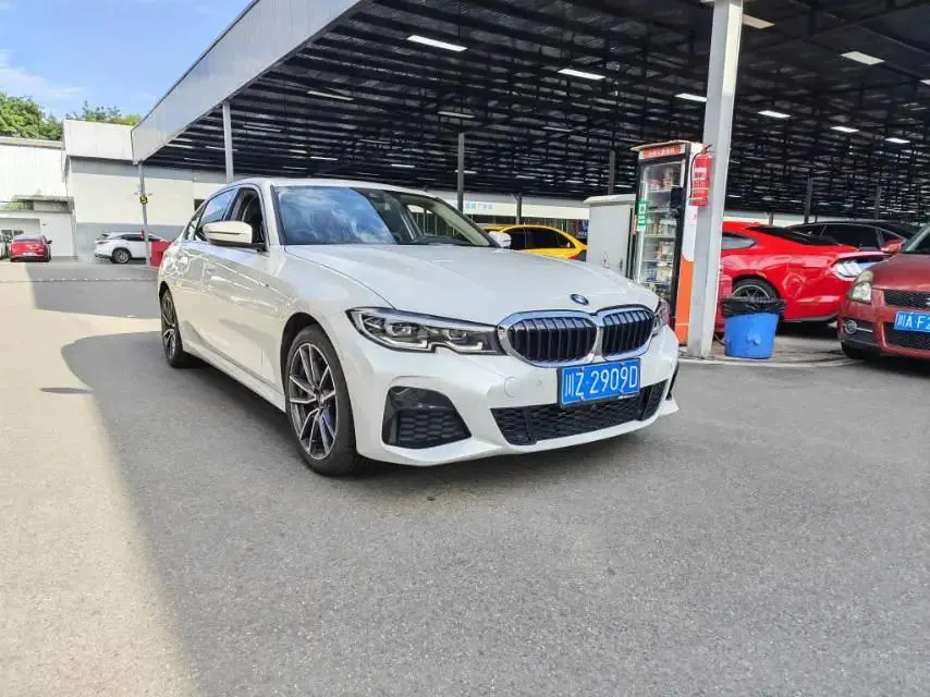 BMW 3 Series 2021 model, facelifted, 325Li M Sport Package 3