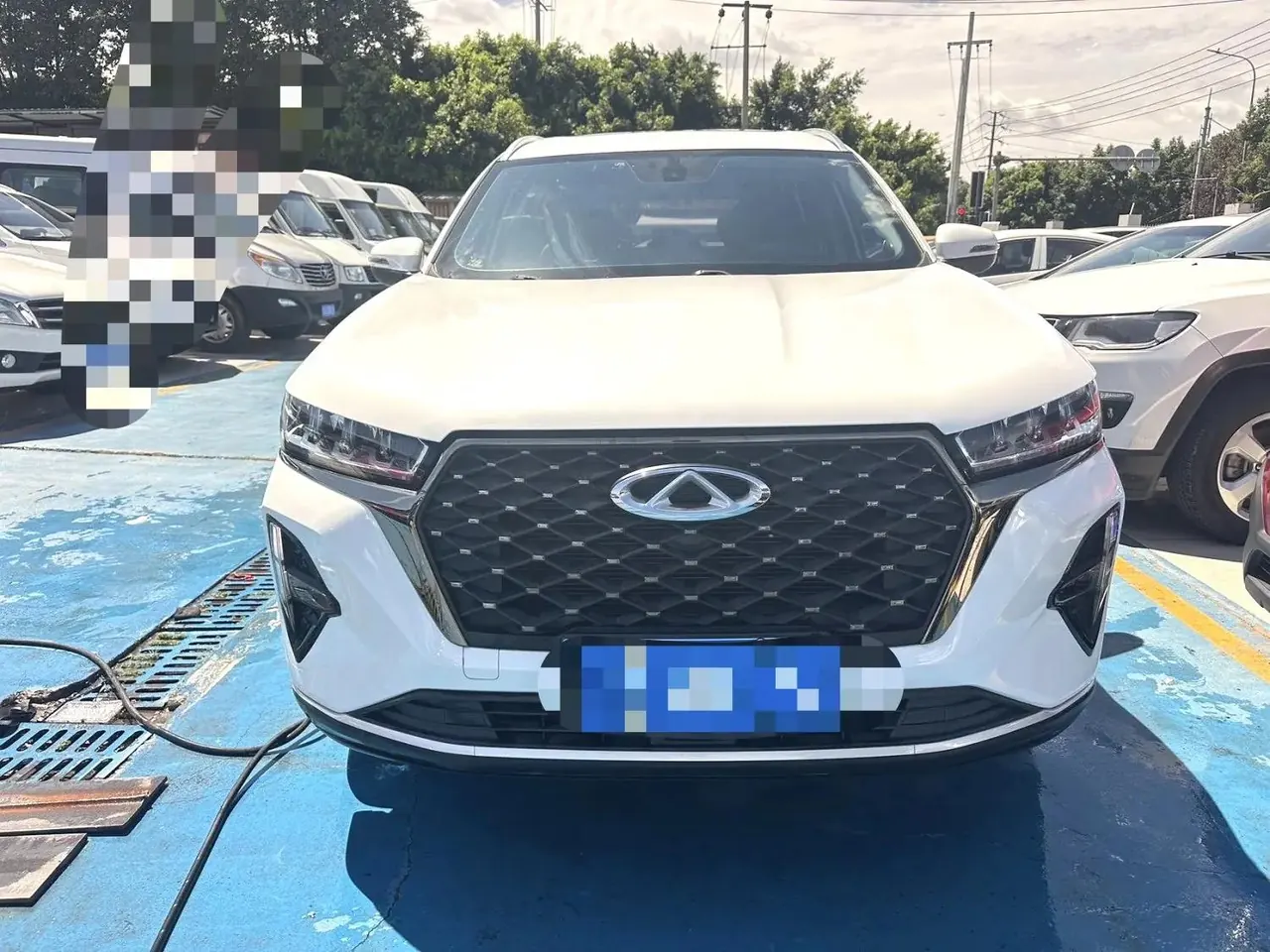 Ruihu 7 PLUS 2021 1.5T CVT Luxury Model 3