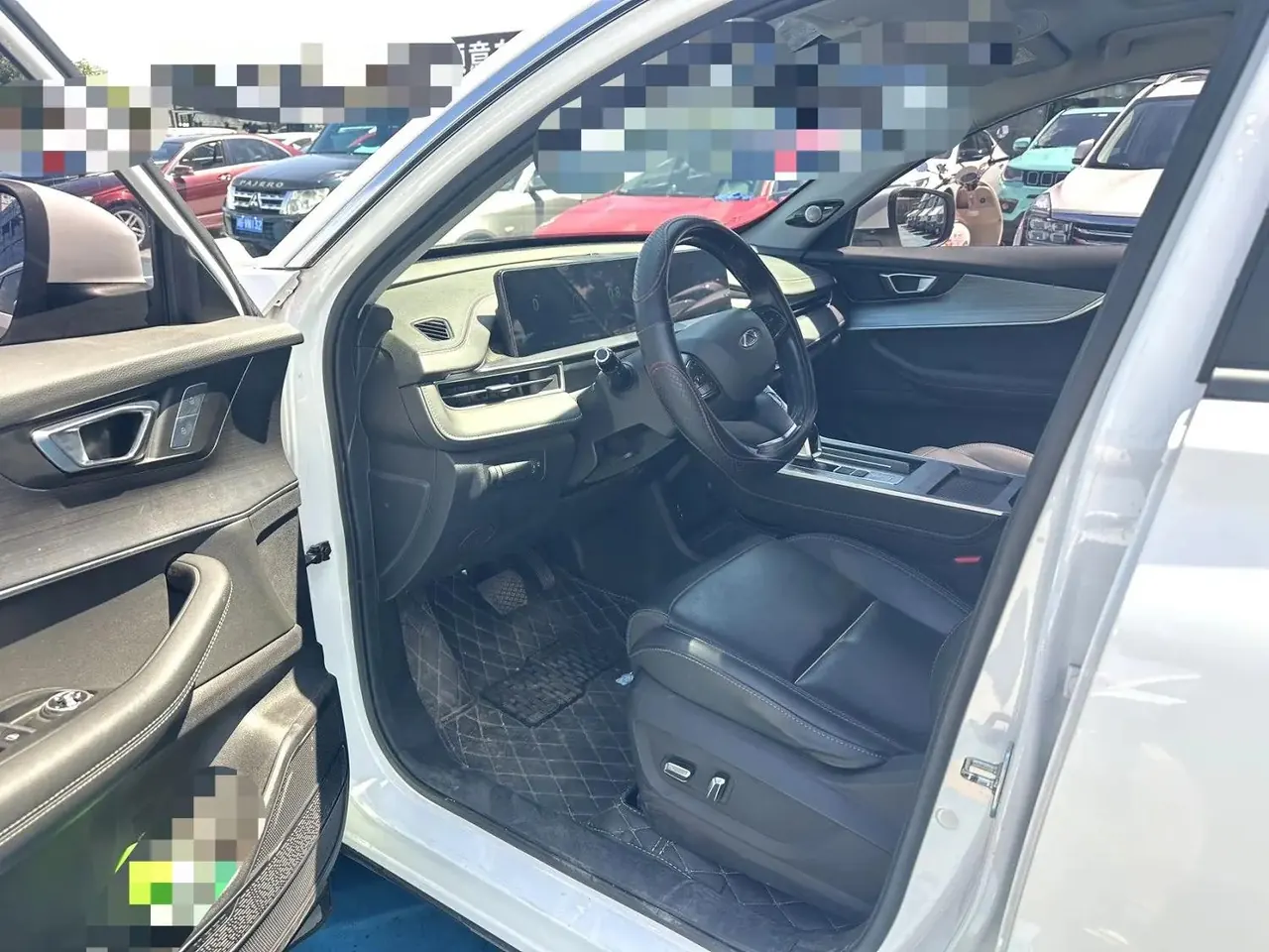 Ruihu 7 PLUS 2021 1.5T CVT Luxury Model 4