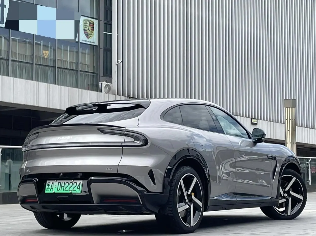 MI YU7 2025 model, long-range rear-wheel-drive version 5