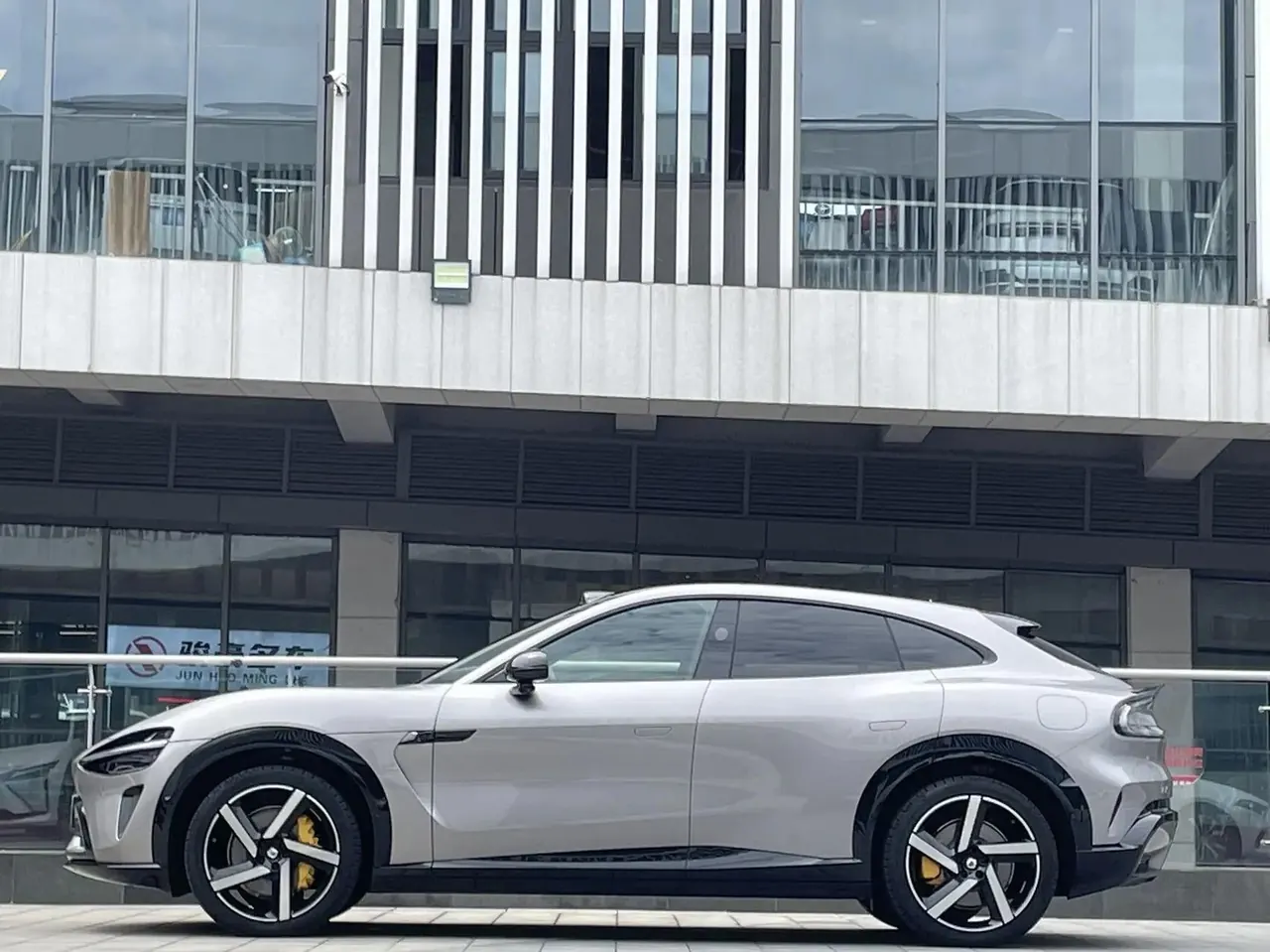 MI YU7 2025 model, long-range rear-wheel-drive version 6