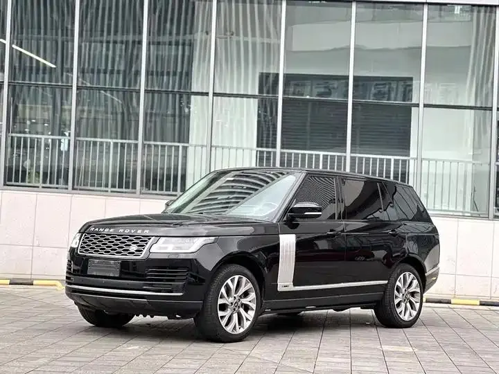 Range Rover 2021 3.0 L6 Hands-on Lengthen Classic Edition - View 1