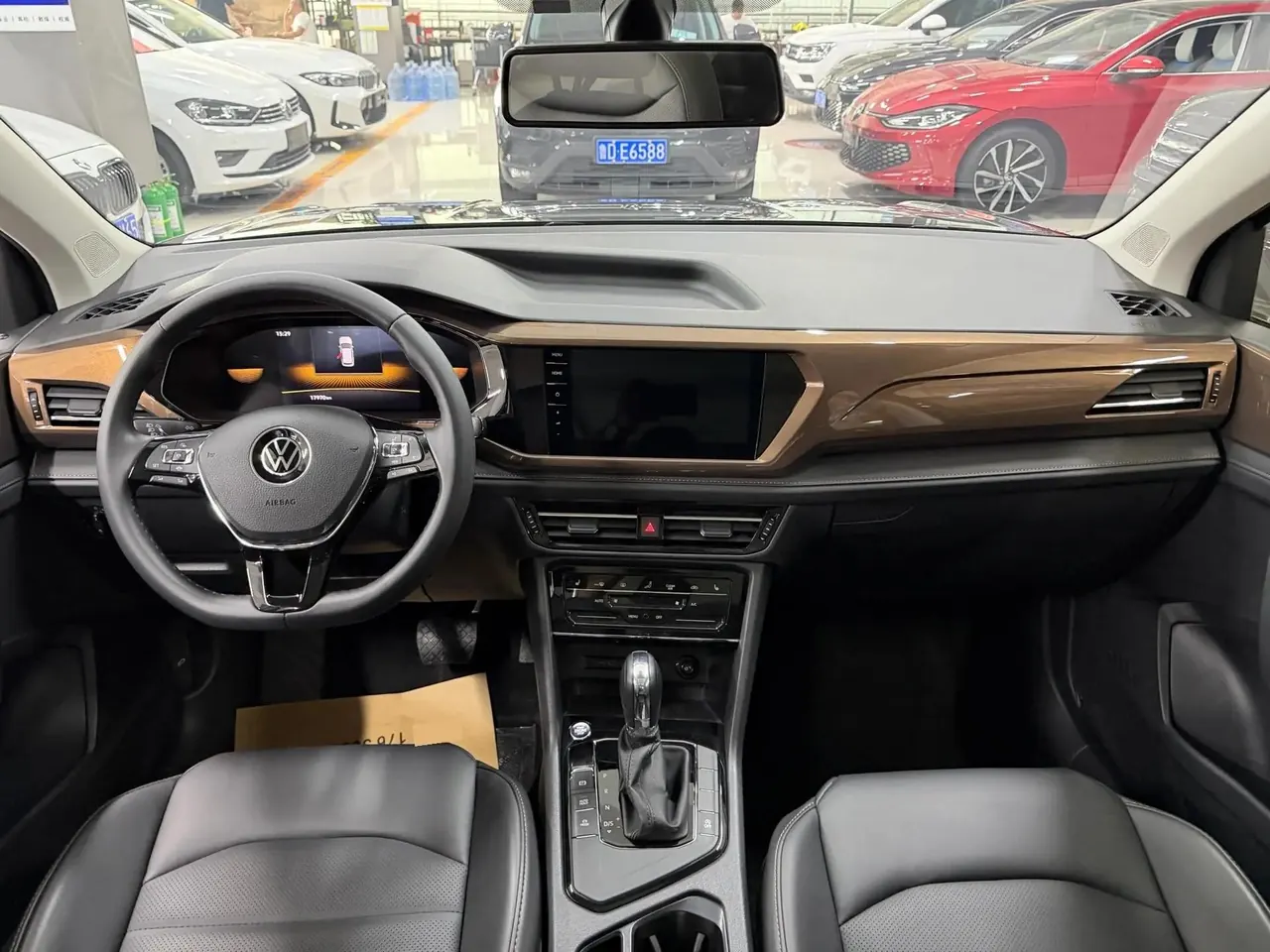 Tougu 2022 280TSI Two-Wheel-Drive Luxury Edition 7