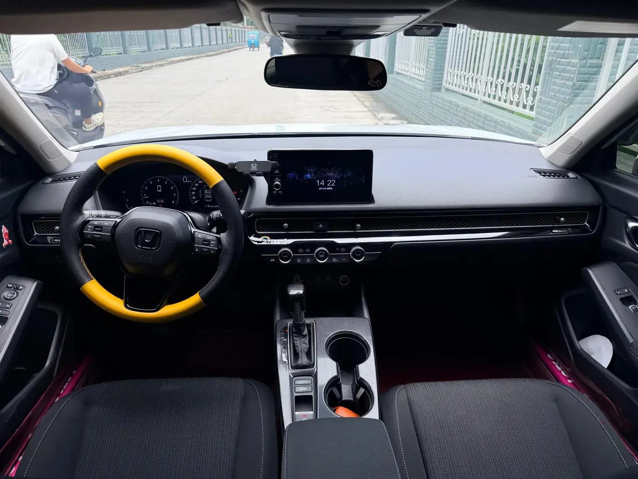 Honda 2023 Civic 1.5T CVT 240TURBO EX-L Automatic 9