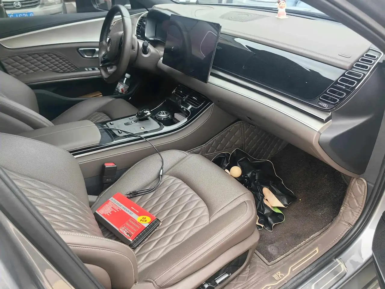 Han 2022 DM-i 121KM honorable model 7