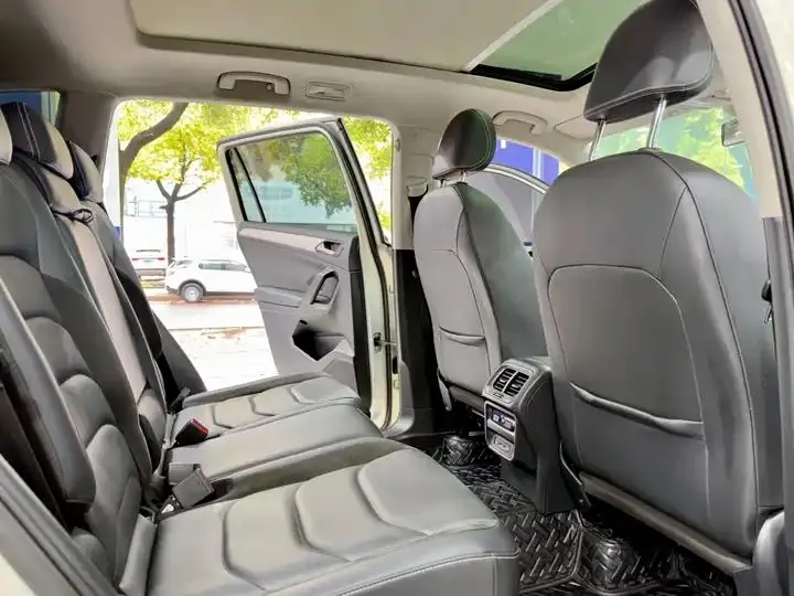 Tiguan L 2020 330TSI Automatic Two-Drive Panoramic Comfort Edition VI 14