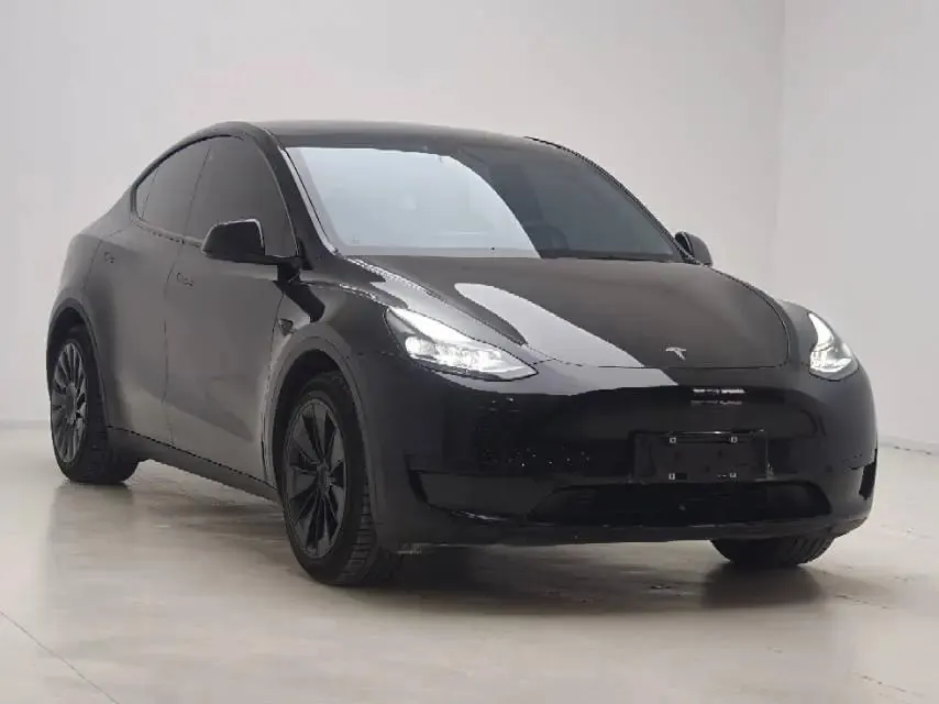 2022 Model Y Refreshed Rear-Wheel-Drive Version 3