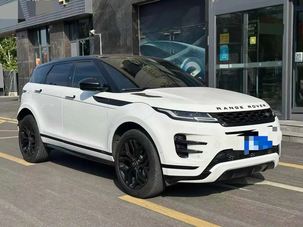 Range Rover Aurora 2020 249PS R-DYNAMIC S Obsidian Black Sports Edition 3