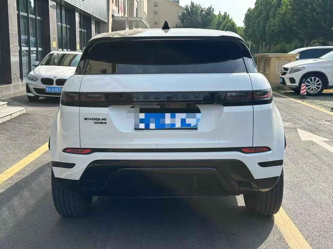 Range Rover Aurora 2020 249PS R-DYNAMIC S Obsidian Black Sports Edition 5