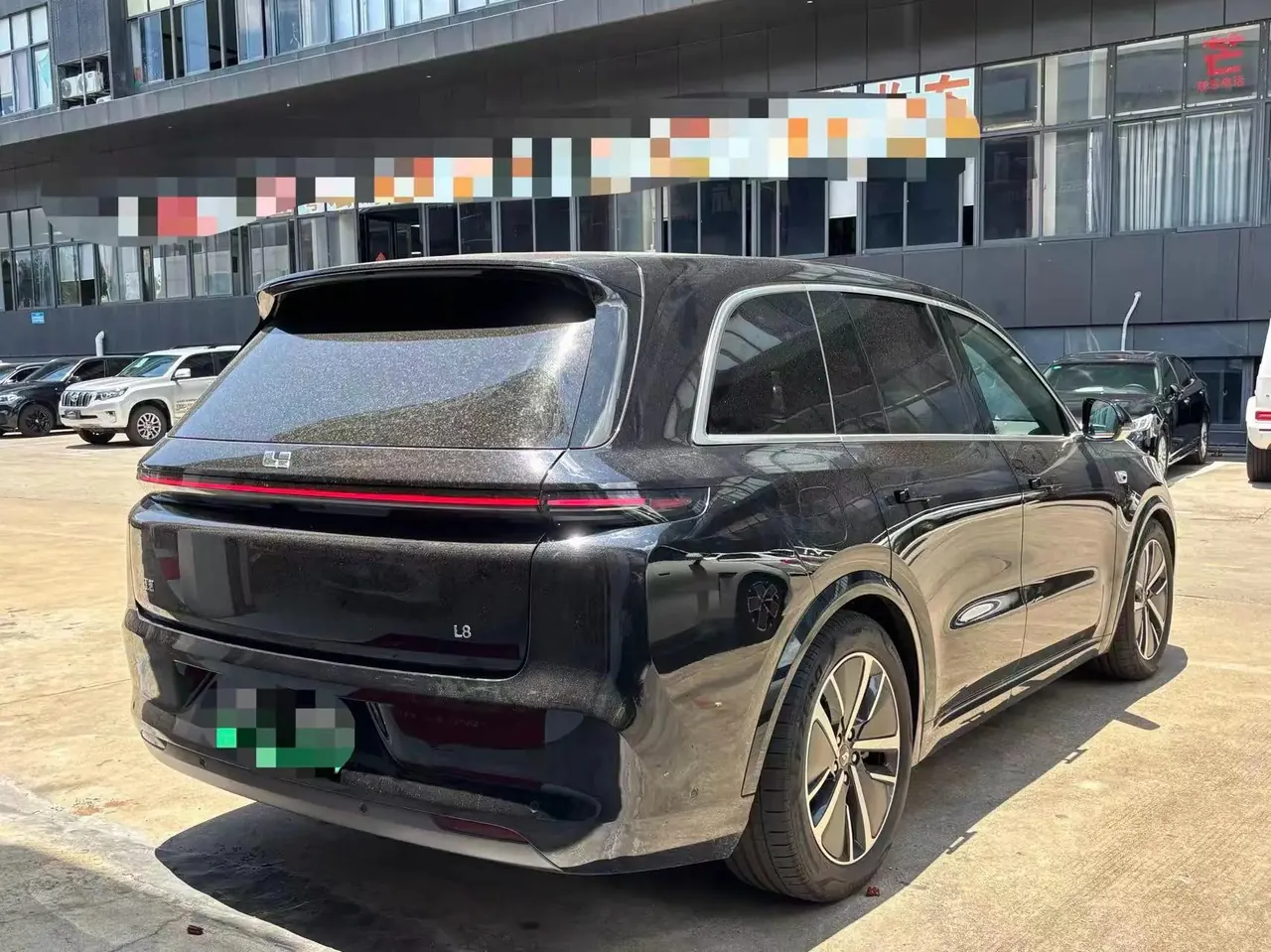 Li L8 2023 Air 4
