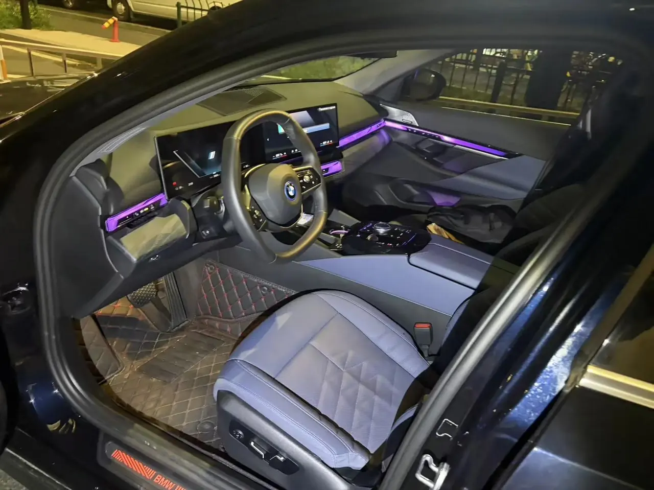 BMW i5 2024 eDrive 35L Premium Luxury Set 5
