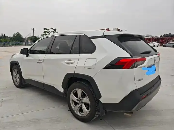 RAV4 Rongfeng 2021 2.0L CVT Two-Drive Fashion PLUS Edition 9