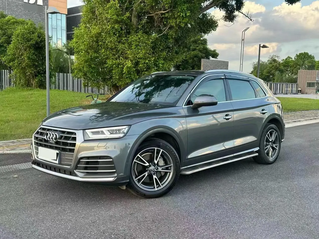 Audi Q5L 2020 45 TFSI exclusive fashion - View 1