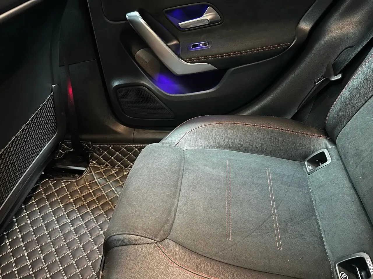 Mercedes Benz CLA 2020 CLA 200 14