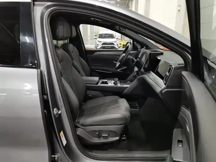 Song L DM-i 2025 Smart Driving Edition 160km Exceed Model 23