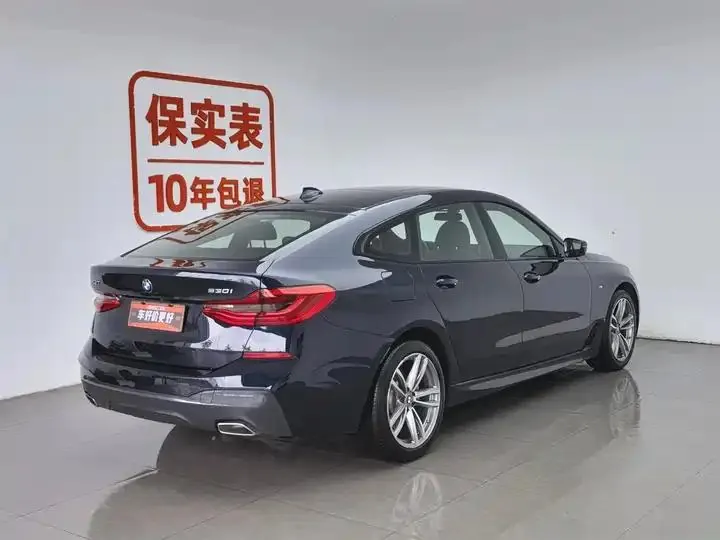 BMW 6 GT 2020 630i M sports suit 2