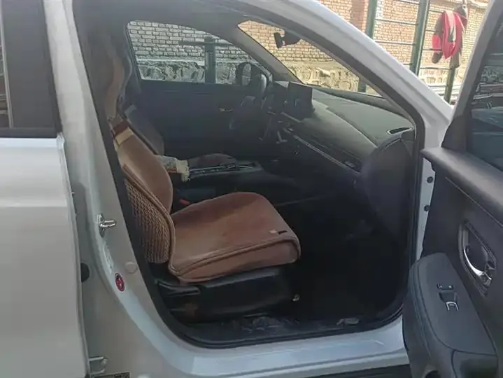 Honda HR-V 2023 2.0L e:HEV Smart Edition 8