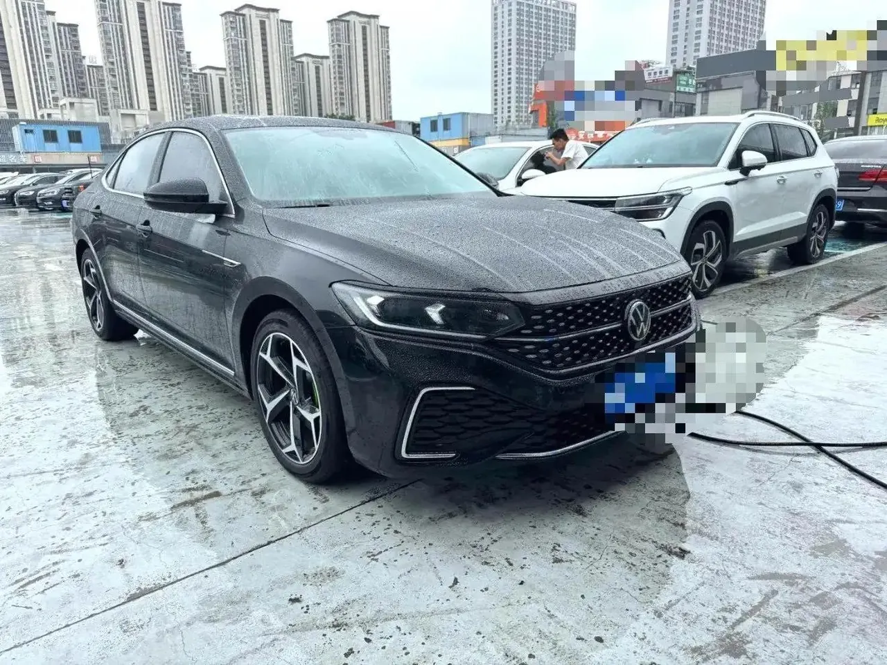 Volkswagen 2025 Passat 2.0TSI 330TSI Outstanding Model Starry Sky Elite Edition Automatic 2