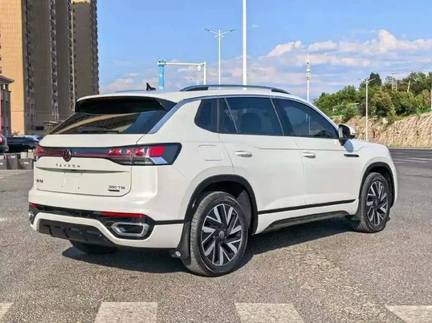Tan Yue 2023 380TSI Four-wheel Drive R-Line High Energy Edition 7