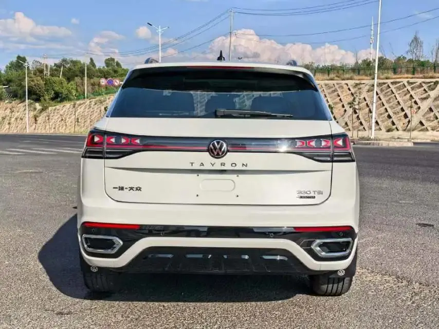 Tan Yue 2023 380TSI Four-wheel Drive R-Line High Energy Edition 8