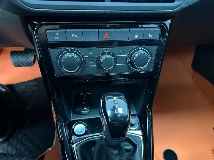 Shadow Exploration 2021 1.5L Auto Yue Zhi Lian Edition 10