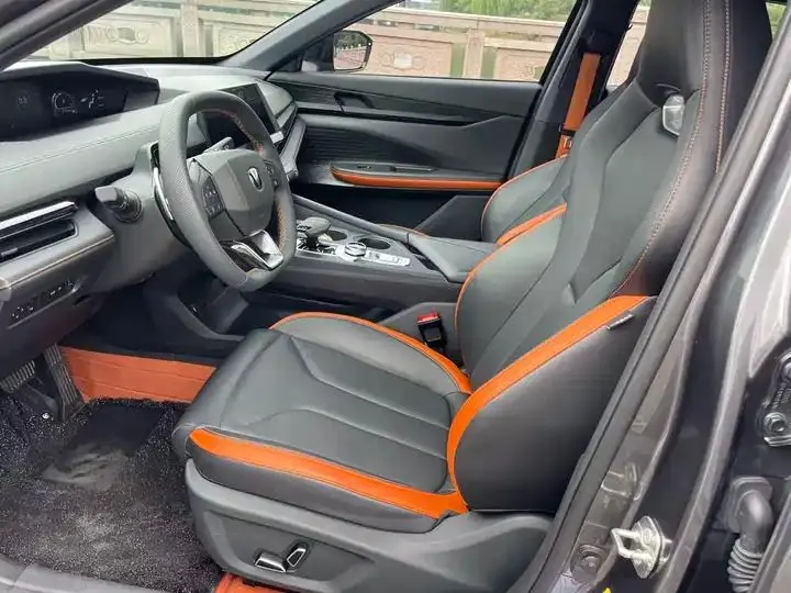 ChangAn UNI-V 2023 1.5T Honorable Model 5