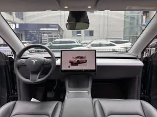 Model Y 2024 rear-wheel drive version 6