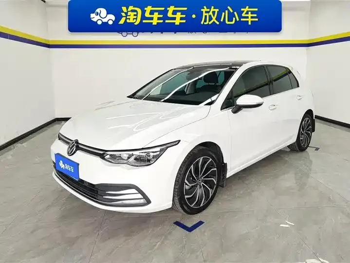 Open image lightbox: Golf 2021 280TSI DSG Pro