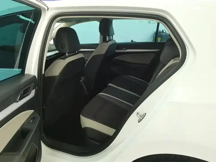 Golf 2021 280TSI DSG Pro 11