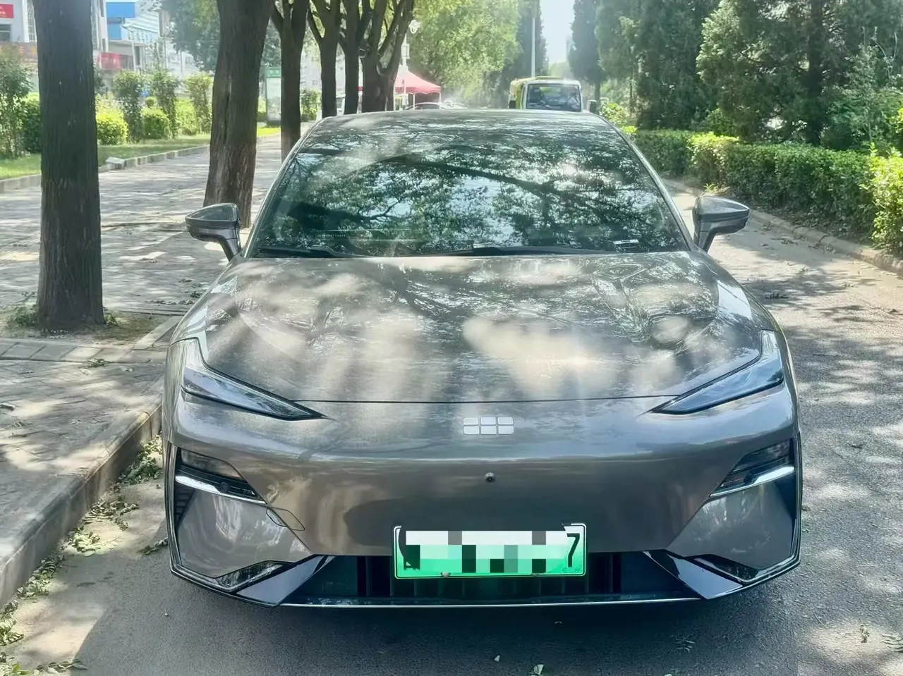 Galaxy E8 2024 Model, 665km Range, Rear-Wheel-Drive Starship Long-Range Version 2