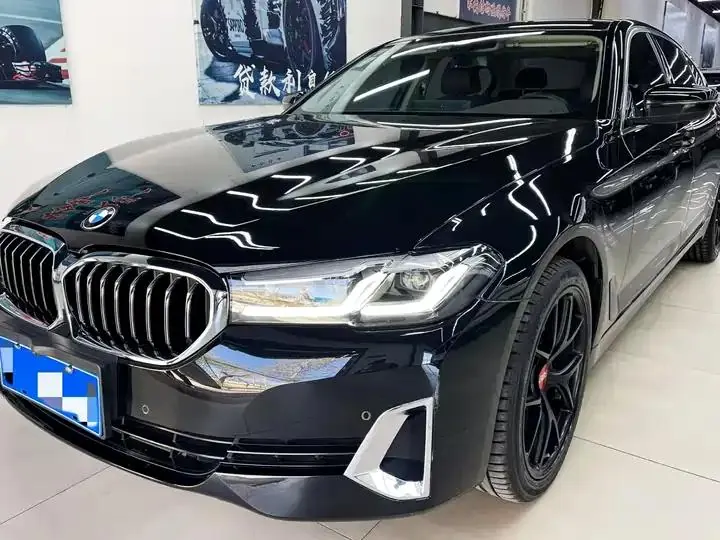 BMW 5 Series 2021 Model 525Li Luxury Package - View 1