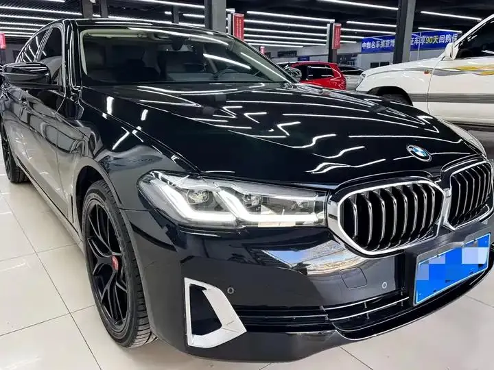 BMW 5 Series 2021 Model 525Li Luxury Package 2