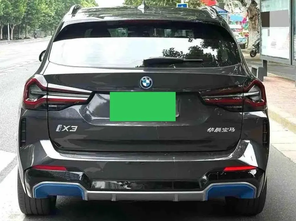 BMW iX3 2022 Genesis Collar 5