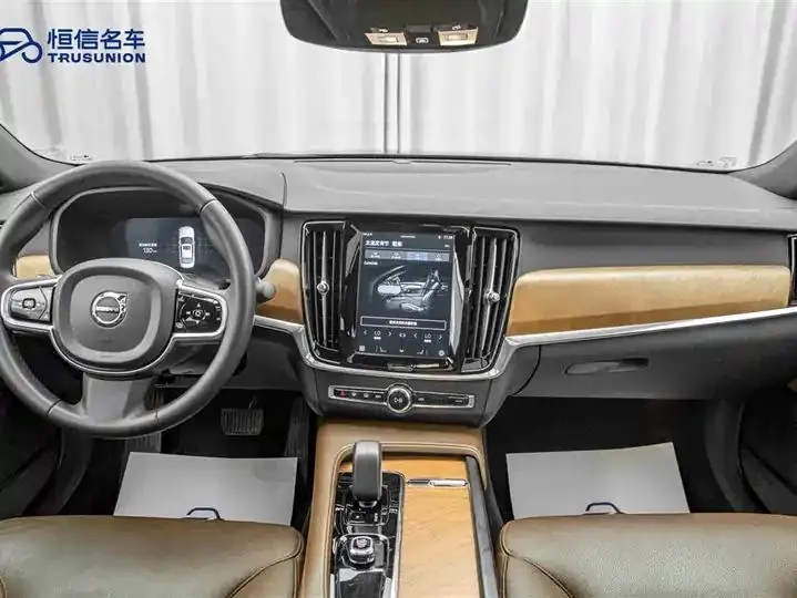Volvo S90 2024 B5 Intelligent Luxury Edition 13