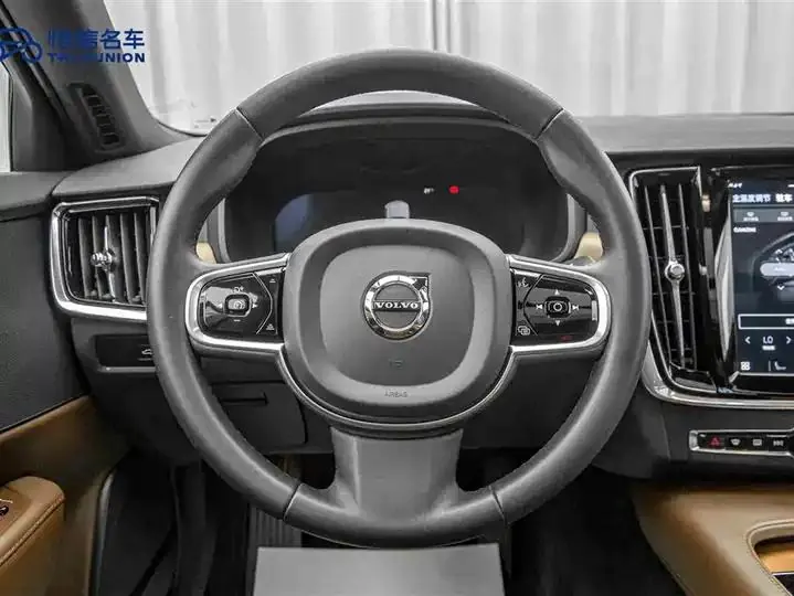 Volvo S90 2024 B5 Intelligent Luxury Edition 17