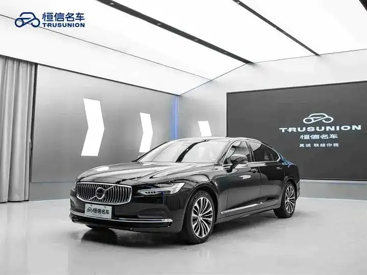 Volvo S90 2024 B5 Intelligent Luxury Edition 3