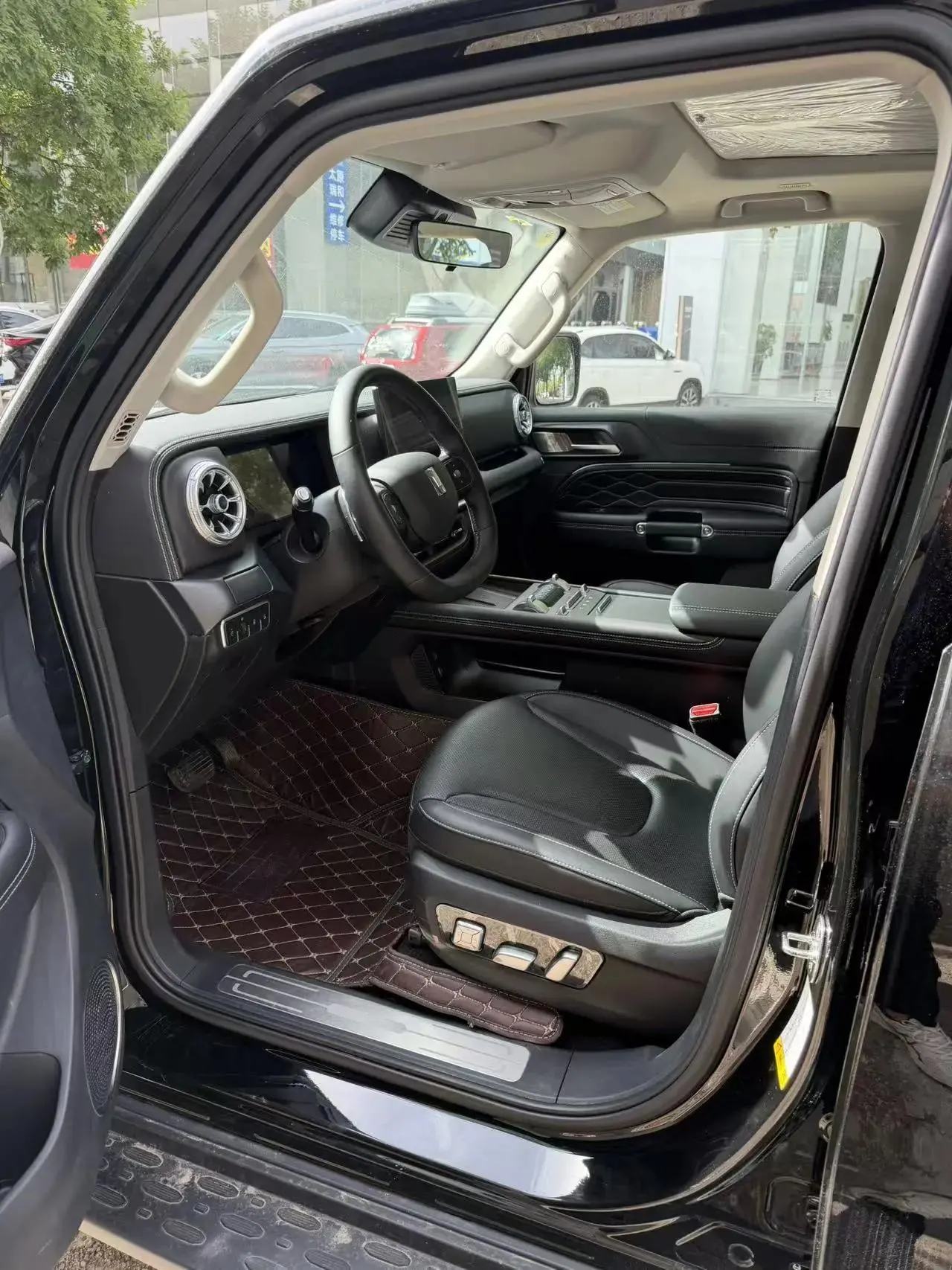 Tank 2025 Tank 300 2.4T Diesel Edition Automatic Gear 2